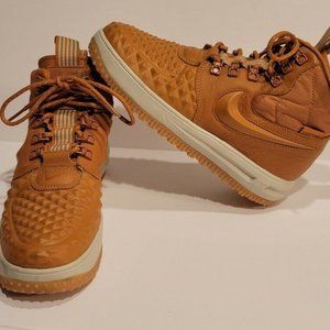 Nike Lunar Air Force 1 Duckboot Waterproof Women’s size 9